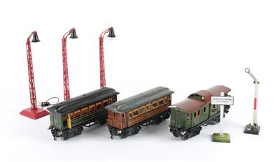 Konvolut Märklin Spur 0, 3 Stk. 4-a Personenwagen - Toys