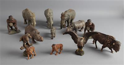 Elastolin/Tipple Topple: 30 Stk. Zoofiguren und 8 Stk. Käfigteile aus Metall, um 1930, - Spielzeug