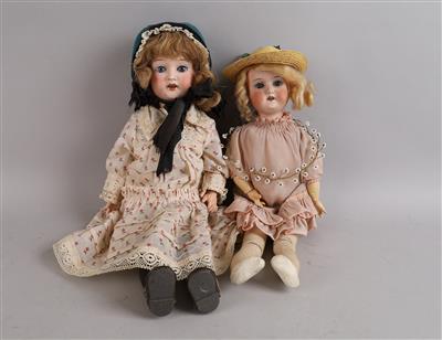 2 kleine Puppen um 1920: - Spielzeug