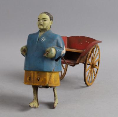 Frühe Aufziehfigur Chinese mit Rikscha, um 1900. - Giocattoli