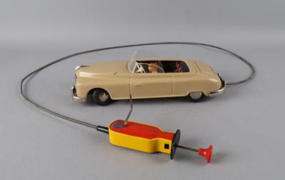 Arnold Cabrio mit Fahrerfigur, - Spielzeug