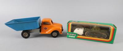 GAMA Kipplastwagen, um 1955/60, - Spielzeug