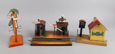 Konvolut Märklin: Zubehör für den Bahnbetrieb, um 1930, - Toys