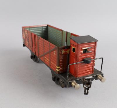 Märklin Spur 1, Güterwagen mit Bremserhaus der DR 17711, - Spielzeug