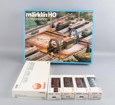 Konvolut Märklin H0, Zubehör für den Bahnverkehr, um 1975, - Giocattoli