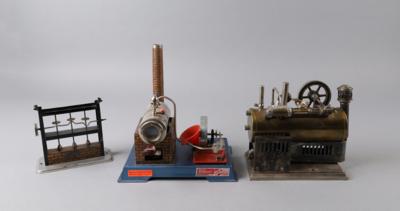2 Stück Dampfmaschinen: - Spielzeug