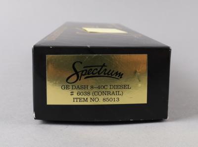 Bachmann Spectrum H0, 85013 Amerikanische Diesellok Conrail 6038, - Hračky