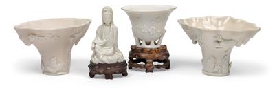 Three cups and one small Guanyin - Asian art