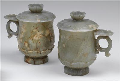 A pair of archaistic zhi cups - Asian art