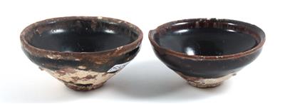 2 small dishes - Asian art
