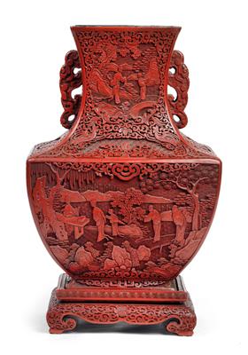 A large cinnabar carved lacquer vase - Asian art