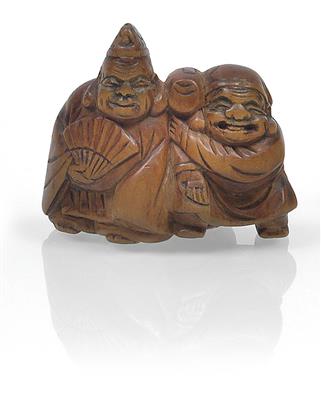 A boxwood netsuke depicting Daikaku and Ebisu - Asian art