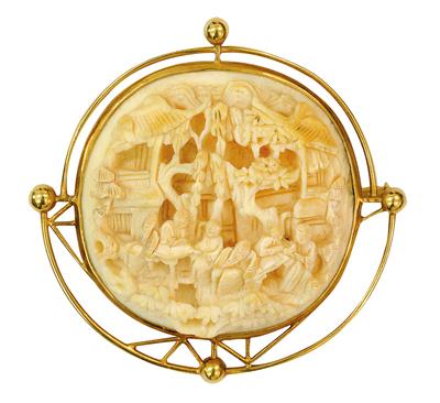 An ivory brooch. China, Canton, 2nd half of the 19th cent. - Arte asiatica