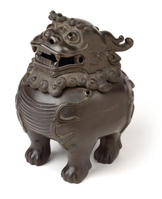 A censer in the form of a qilin, China, Qing dynasty, 19th cent. - Asian art