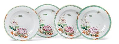 Four famille rose plates, China, 18th cent. - Arte asiatica