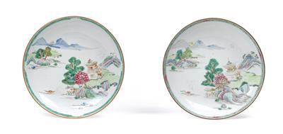 Two famille rose plates, China, 18th cent. - Asian art