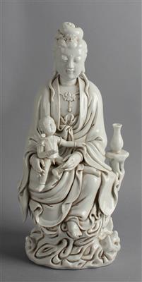 Blanc de Chine Guanyin mit Kind, - Antiques