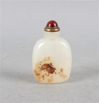 Snuff Bottle, - Antiques