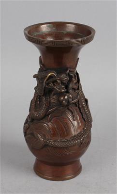 Vase, - Asiatische Kunst