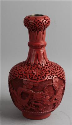 Rotlackvase, - Antiquariato