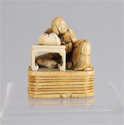 Netsuke eines sitzenden Mönches - Asiatische Kunst