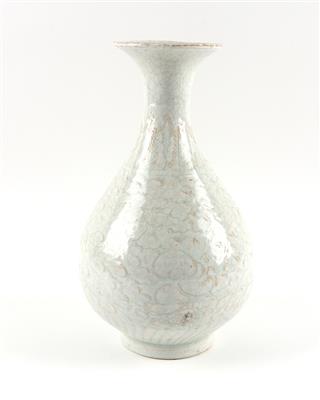 Seladon glasierte Vase, - Asiatische Kunst