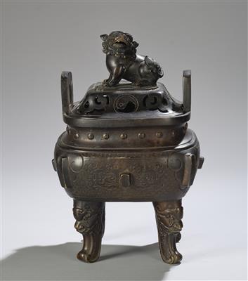 Bronze Räuchergefäß, China, Sechszeichen Marke Xuande, 18./19. Jh., - Asiatische Kunst
