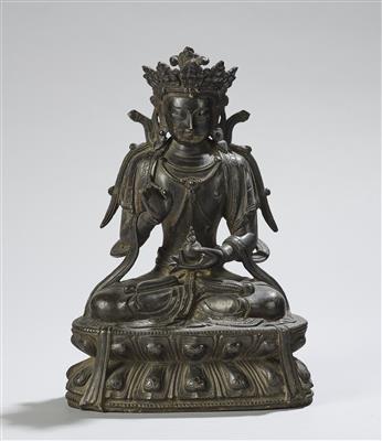 A Bronze Figure of Guanyin, China, Ming Dynasty, - Arte Asiatica