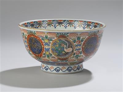 Imari Schale, chinesische Sechszeichen Marke Chenghua, Japan, 19. Jh., - Asiatische Kunst