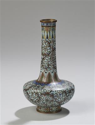 Kleine Cloisonné Vase, China, 19. Jh., - Asiatische Kunst