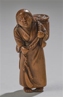 A Netsuke of a Woman with Basket, Signed Minkoku, Japan, 19th Century, - Asijské umění
