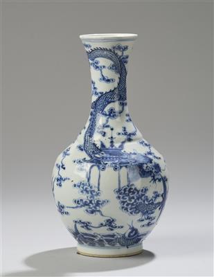 Blau-weiße Vase, China, unterglasurblaue Sechszeichen Marke Guangxu, aus der Zeit, - Asijské umění