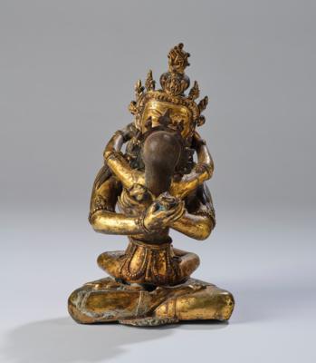 Vergoldete Bronzegruppe des Vajradahara in yab-yum, Tibet, 20. Jh., - Asian Art