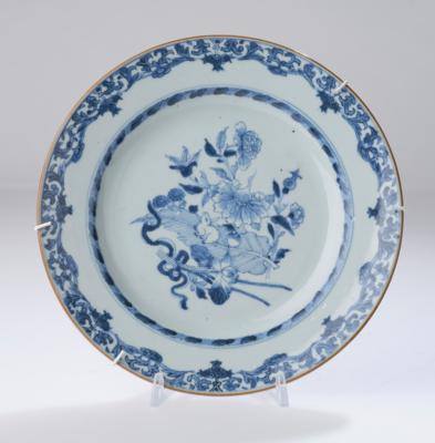 Blau-weißer Teller, China, 18. Jh., - Asian Art