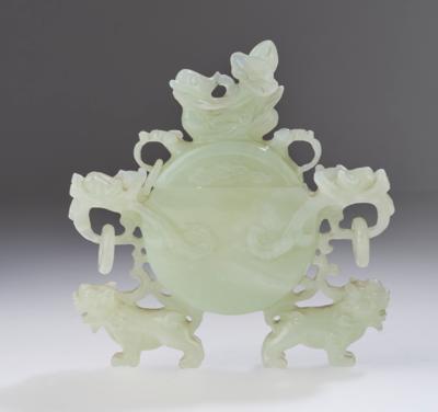 Jade Deckelgefäß, China, 20. Jh., - Asiatische Kunst