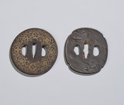 Zwei Tsuba, Japan, Edo Zeit, 17. Jh., - Arte Asiatica