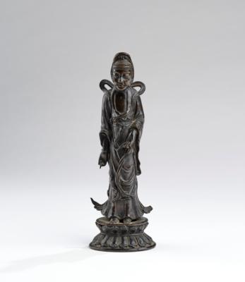 Bronzefigur eines Bodhisattva, Japan, 19. Jh., - Asian Art