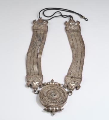 Lange Silberkette (Jantar), Nepal, 19./20. Jh., - Arte Asiatica