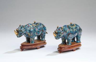 Paar Nashorn-Räuchergefäße, China, 1. Hälfte 20. Jh., - Asian Art