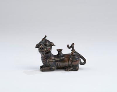 Räucherstäbchenhalter in Form eines Qilin, China, 18./19. Jh., - Asian Art