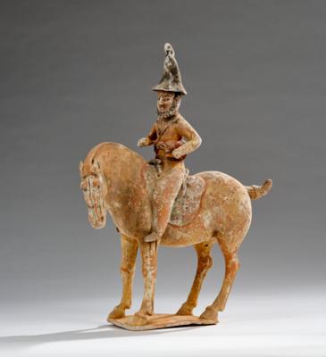 Pferd mit Reiter, China, Tang Dynastie (618-906), - Asiatische Kunst