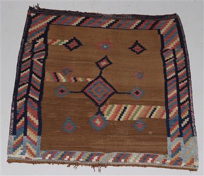 Veramin Ruh Korsi ca. 123 x 128 cm, - Teppiche für Einrichter und Sammler