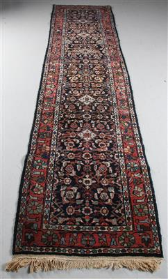 Mahal, - Carpets