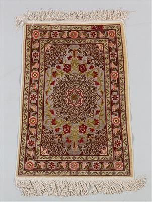 Hereke Seide, - Carpets