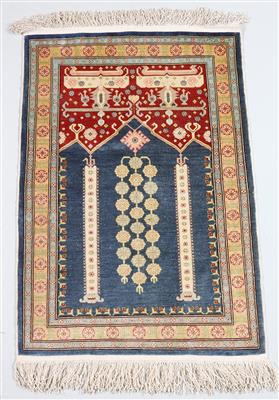 Hereke Seide, - Carpets