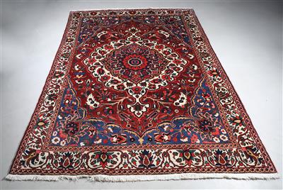 Bachtiar, - Teppiche für Einrichter und Sammler