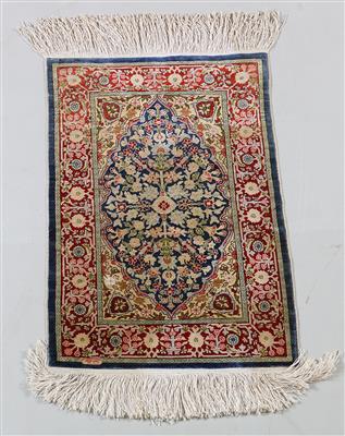 Hereke Seide, - Carpets