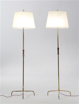 Coppia di lampade da pavimento "Dreifuß"(treppiedi) mod. 2003, J. T. Kalmar - Design