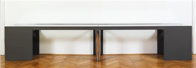Großes Sideboard, Entwurf Hans Hollein, - Design