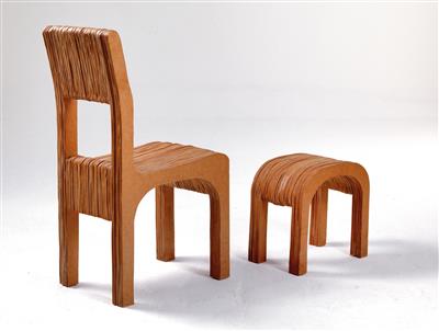 Prototyp-"Boomerang Chair" und Hocker, Entwurf und Ausführung Christoph R. Siebrasse *, - Design